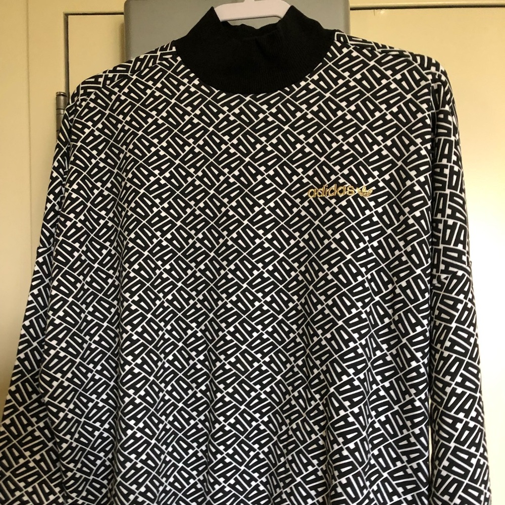Adidas turtle neck sweater